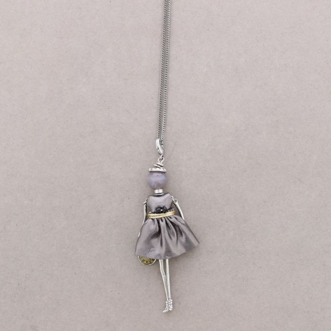 LONG PENDANT NECKLACE DOLL