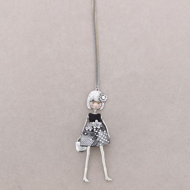 COLLAR LARGO COLG. MUÑECA CARINA