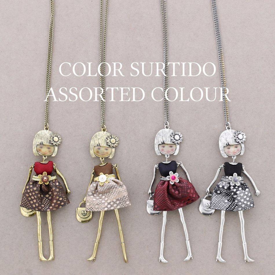 COLLAR LARGO COLG. MUÑECA CARINA