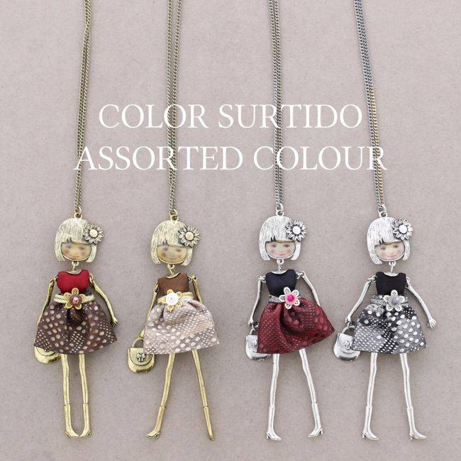 COLLAR LARGO COLG. MUÑECA CARINA