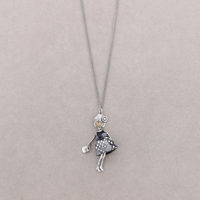 PENDANT SHORT NECKLACE CARINE DOLL