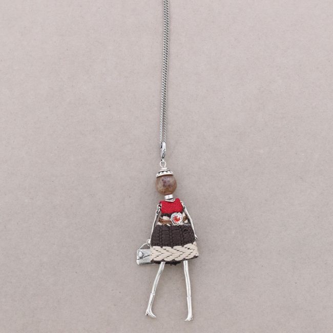 LONG PENDANT NECKLACE DOLL