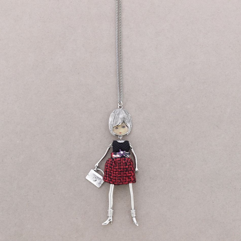COLLAR LARGO COLG. MUÑECA CARINA