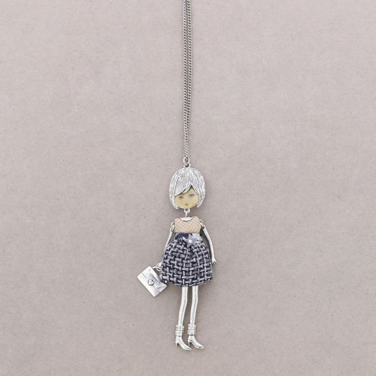 COLLAR LARGO COLG. MUÑECA CARINA