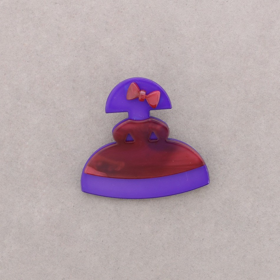 BROCHE MENINA RESINA