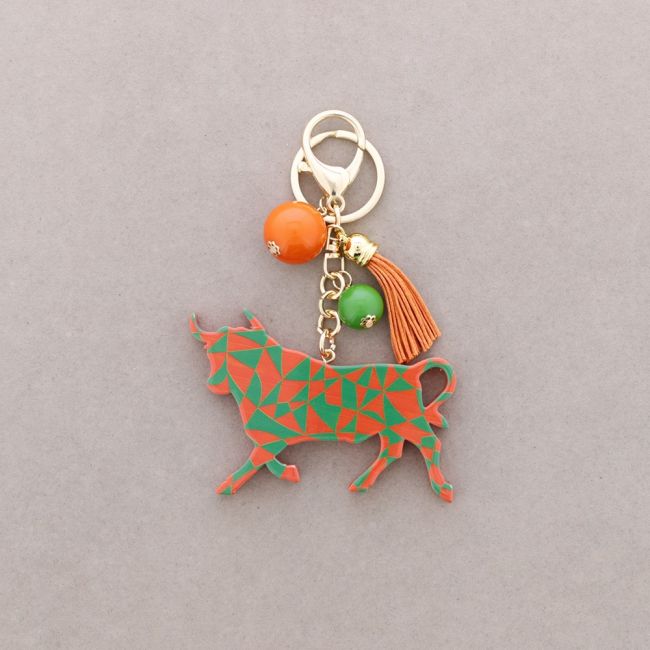 RESIN BULL KEYCHAIN DRAWING