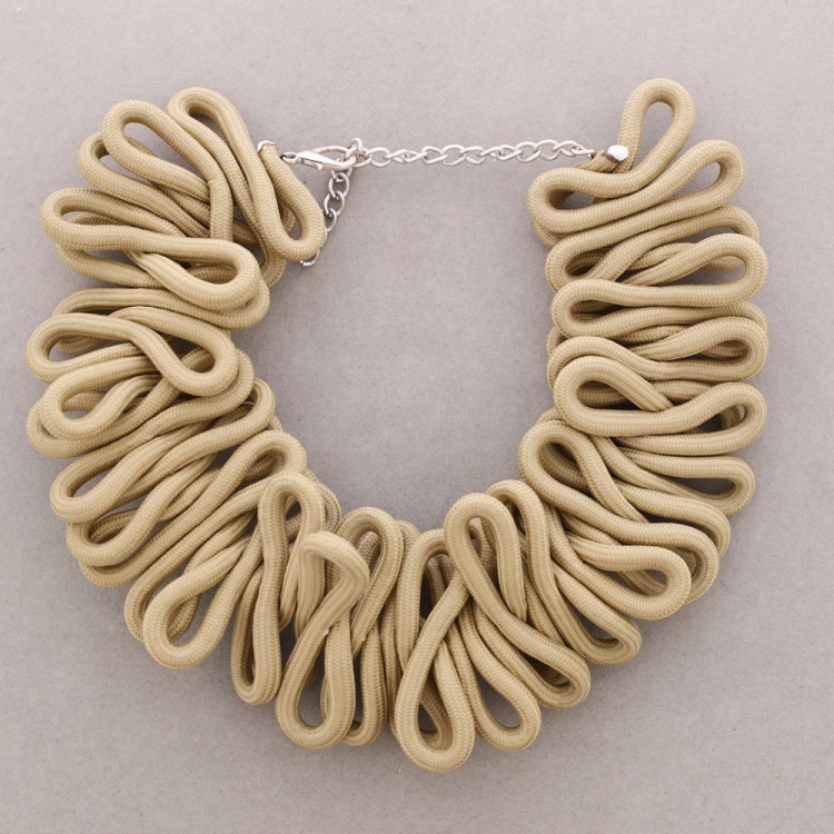 ZIGZAG CORD CHOKER