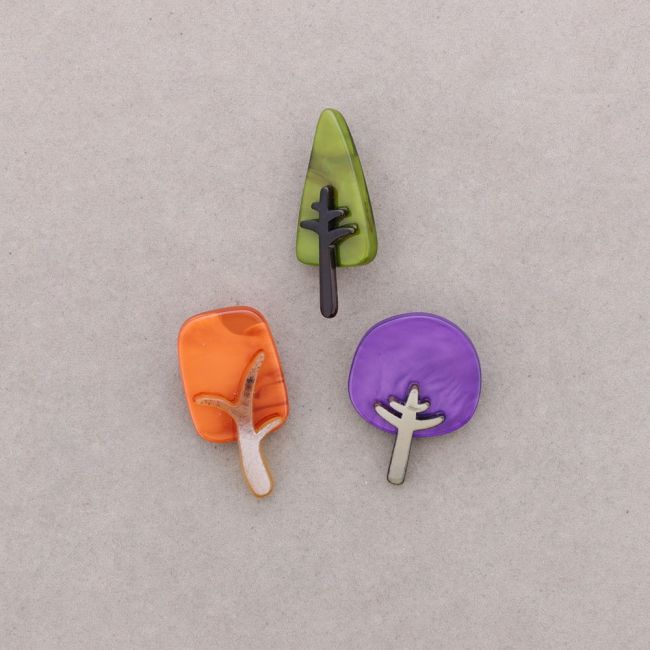 BROCHE SET 3 ARBOLES RESINA