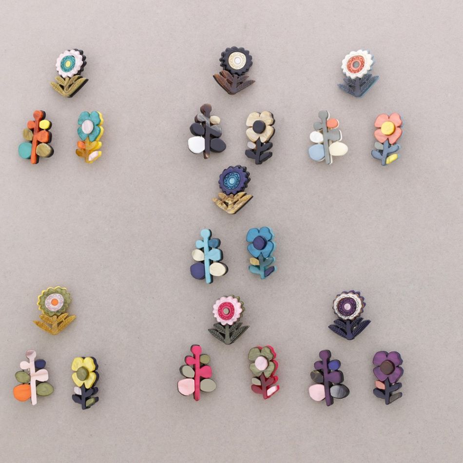 BROCHE SET 3 FLORES RESINA