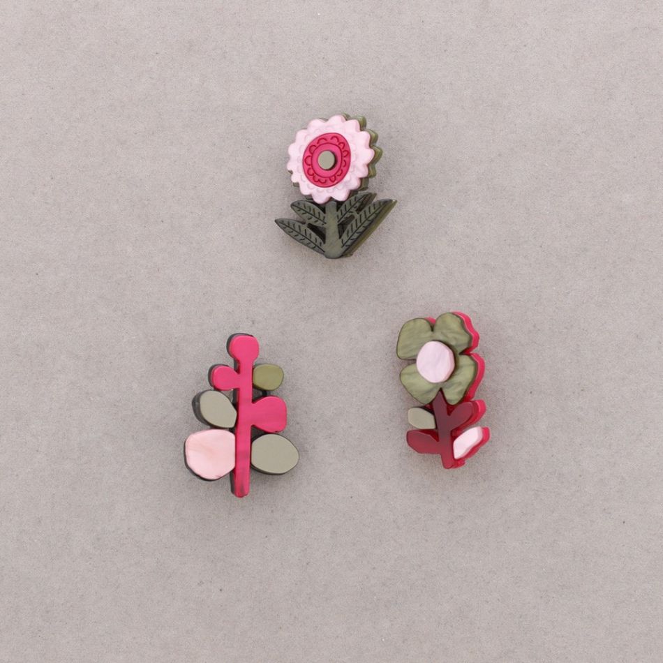 BROCHE SET 3 FLORES RESINA
