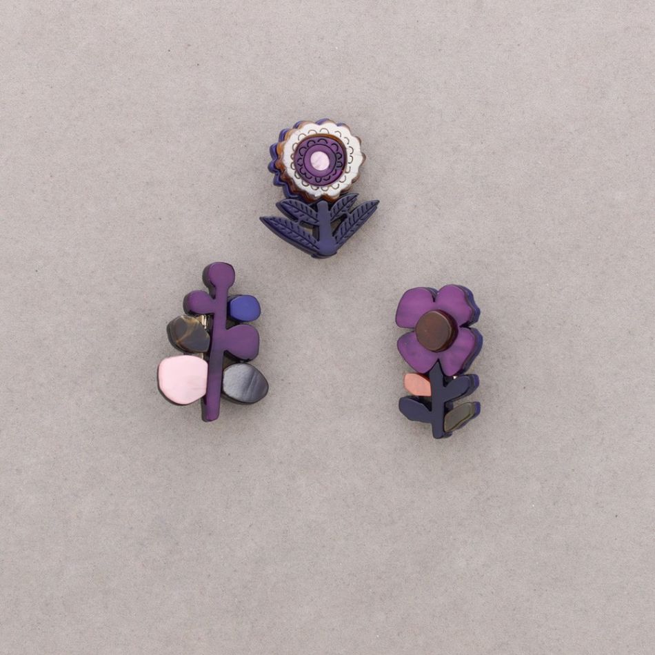 BROCHE SET 3 FLORES RESINA