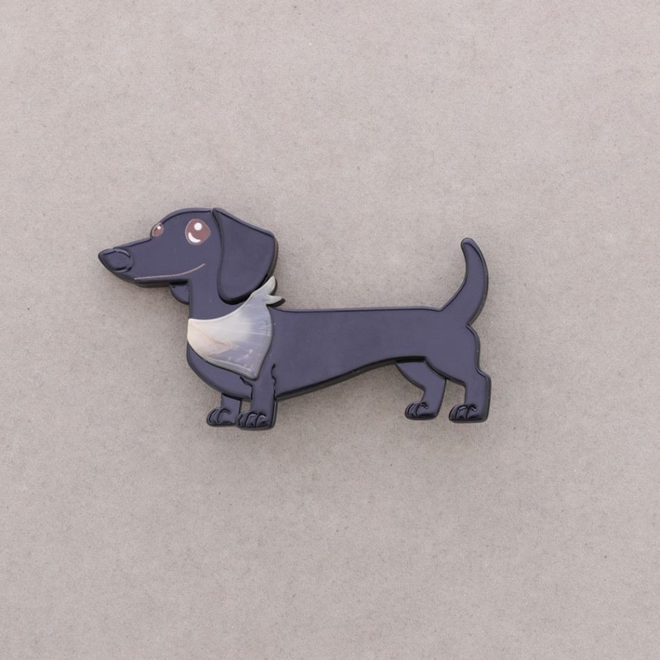 BROCHE PERRITO RESINA