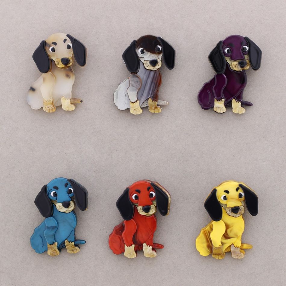 BROCHE PERRITO RESINA