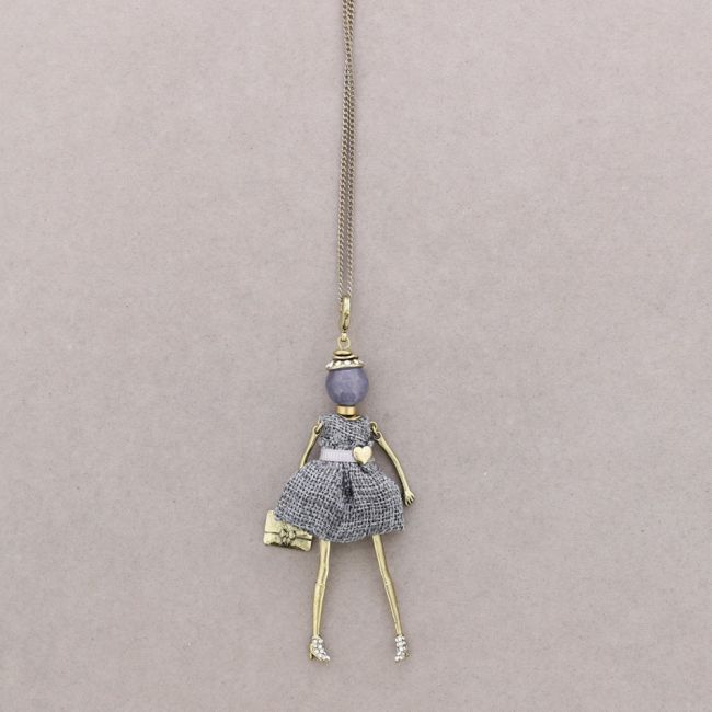 LONG PENDANT NECKLACE DOLL