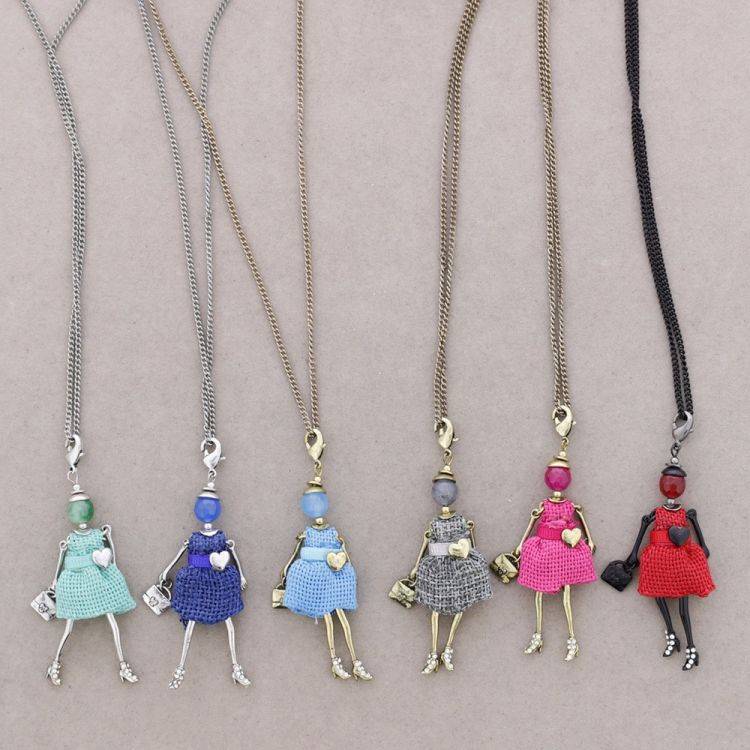 PENDANT SHORT NECKLACE DOLL 2