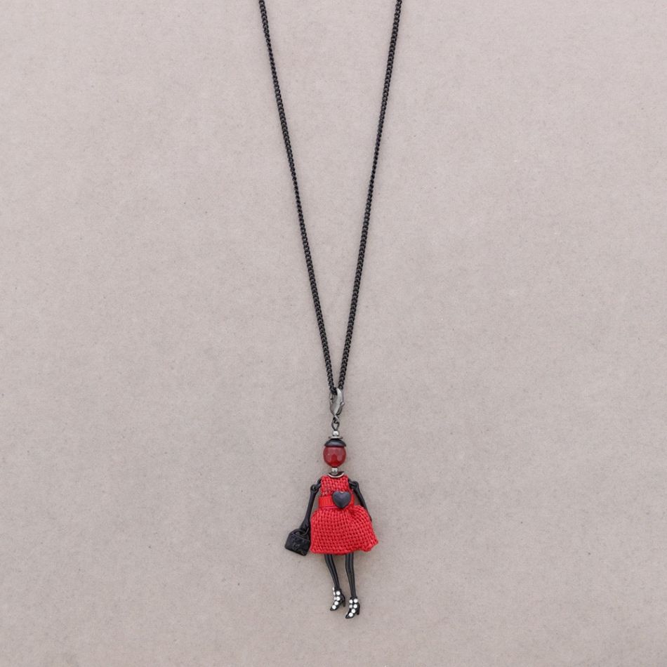 PENDANT SHORT NECKLACE DOLL