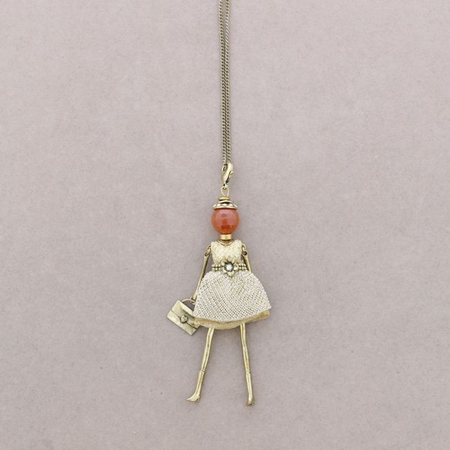 LONG PENDANT NECKLACE DOLL