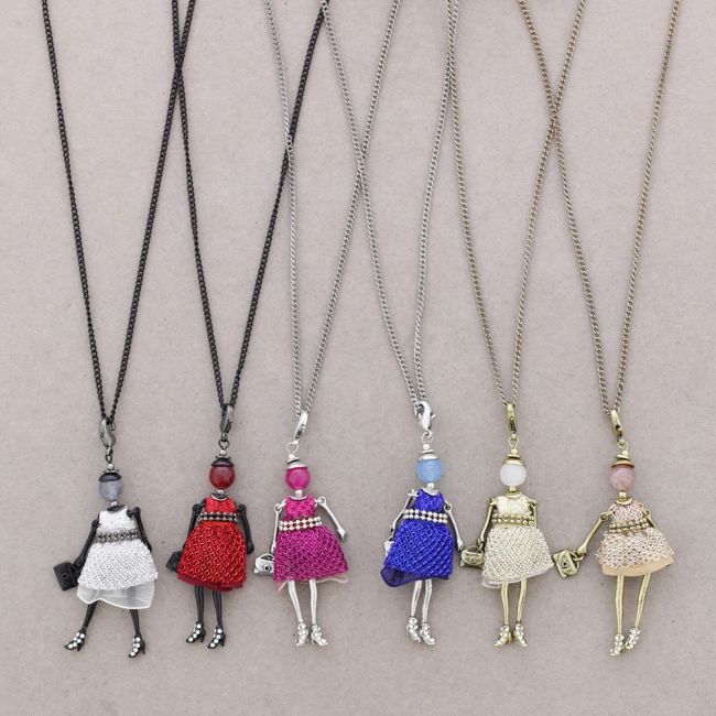 PENDANT DOLL SHORT NECKLACE