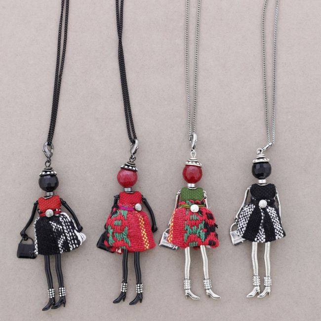 COLLAR LARGO COLG. MUÑECA