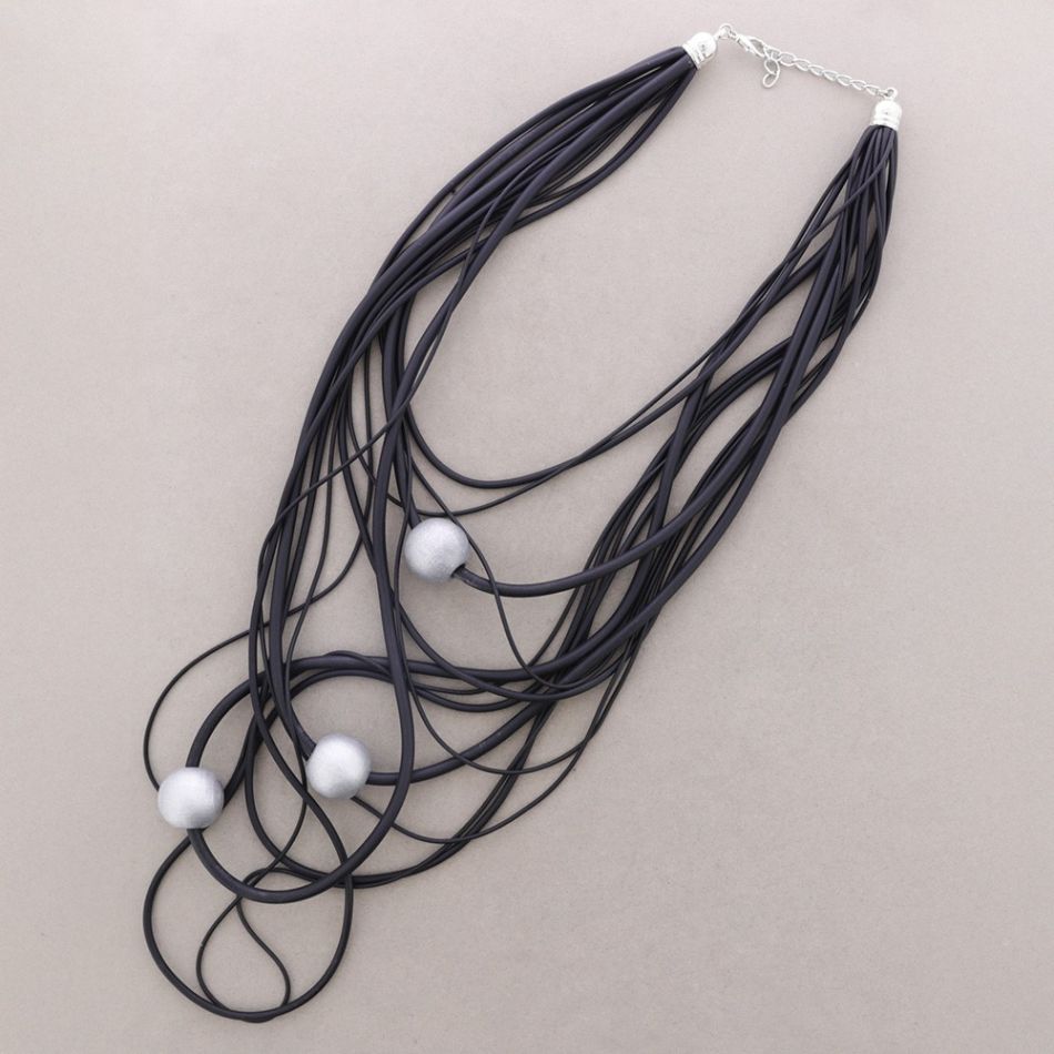 COLLAR LARGO MULTI FILAS CAUCHO BOLAS