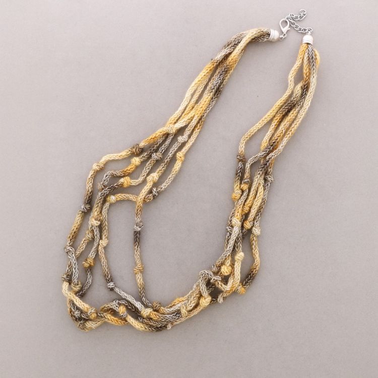 COLLAR LARGO MULTI TIRAS NUDOS ALGODÓN 2