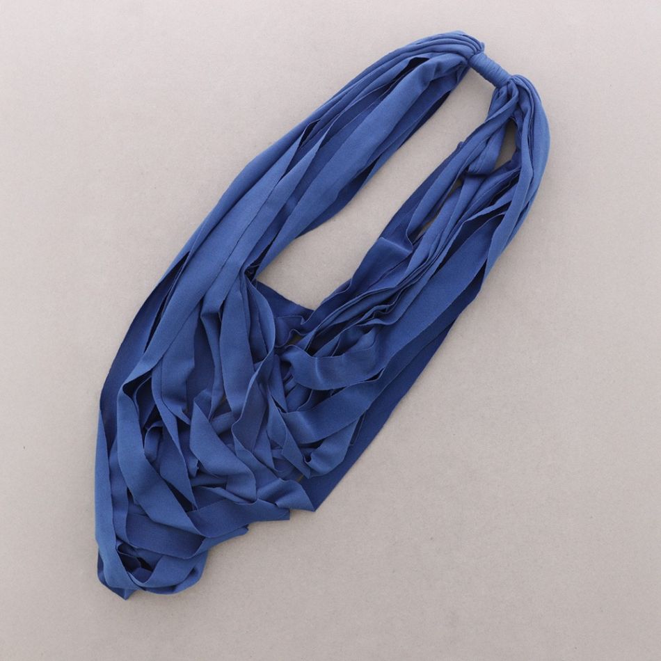 COLLAR LARGO MULTI TIRAS TELA