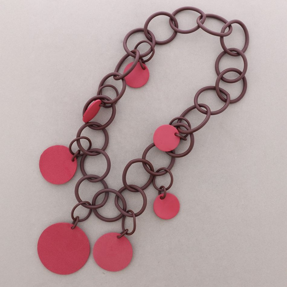 COLLAR LARGO ESLABONES CAUCHO MEDALLA FOAMY