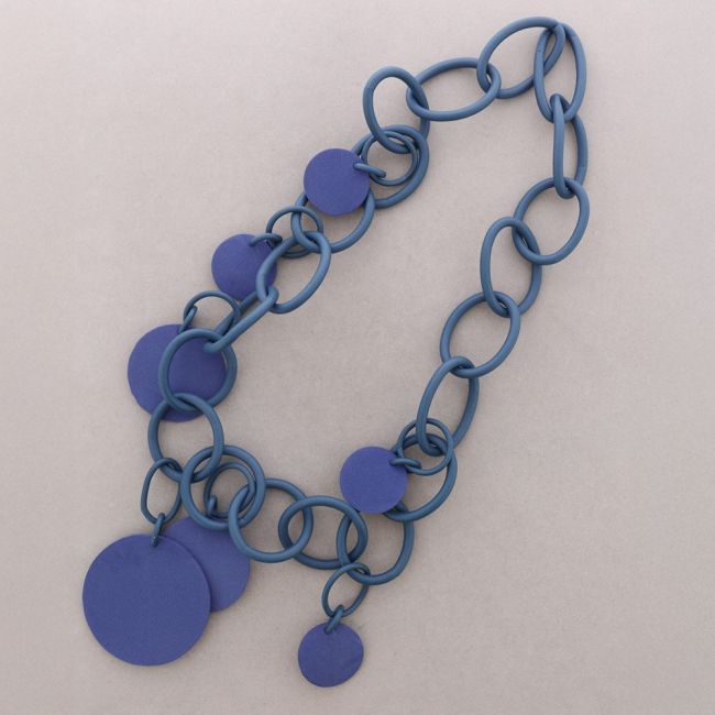 COLLAR LARGO ESLABONES CAUCHO MEDALLA FOAMY