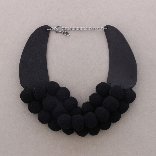 TRIPLE ROW POM POM NECKLACE