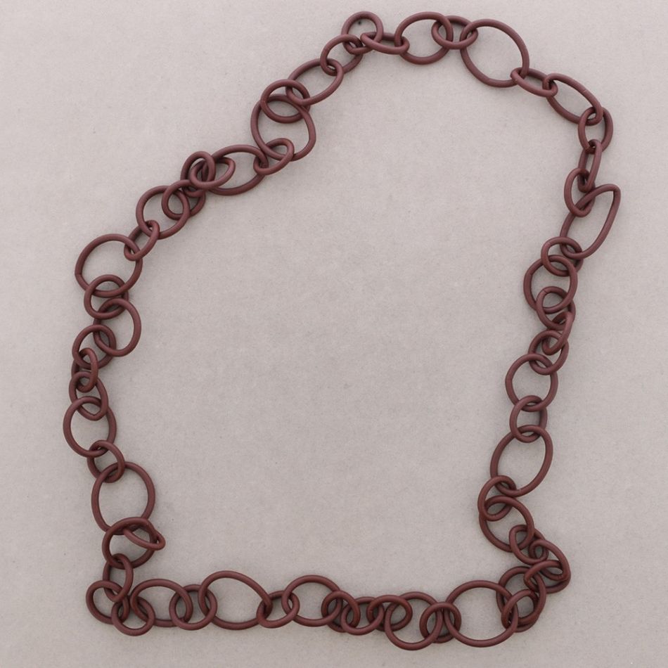 LONG RUBBER LINK NECKLACE