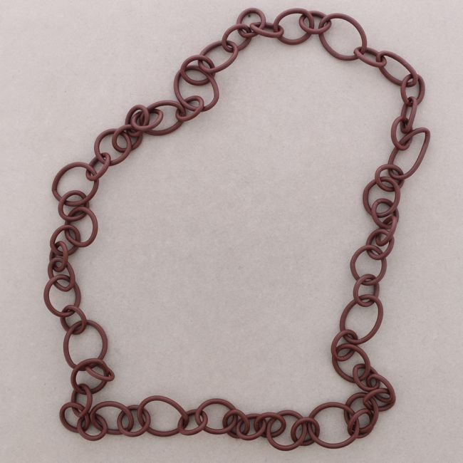 LONG RUBBER LINK NECKLACE