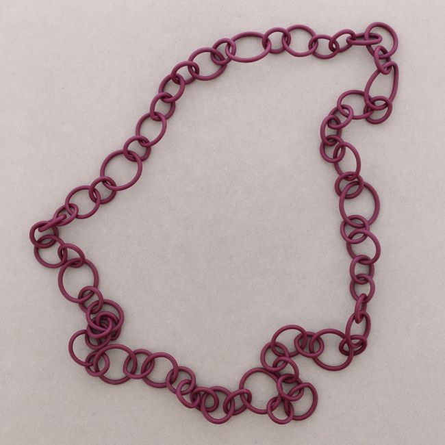 LONG RUBBER LINK NECKLACE