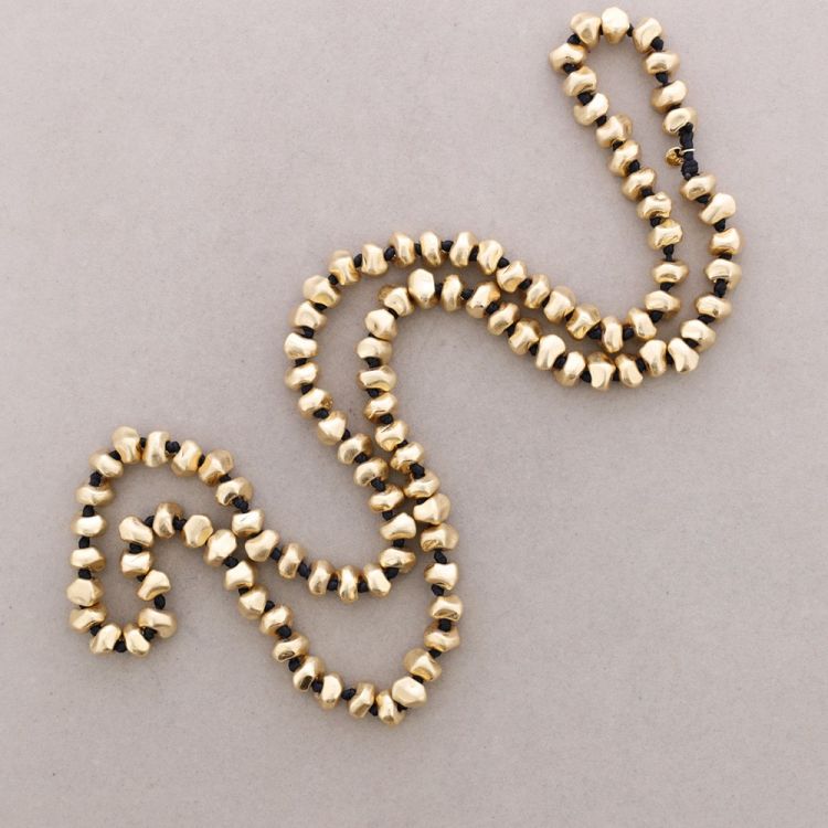 COLLAR LARGO CUENTAS METAL