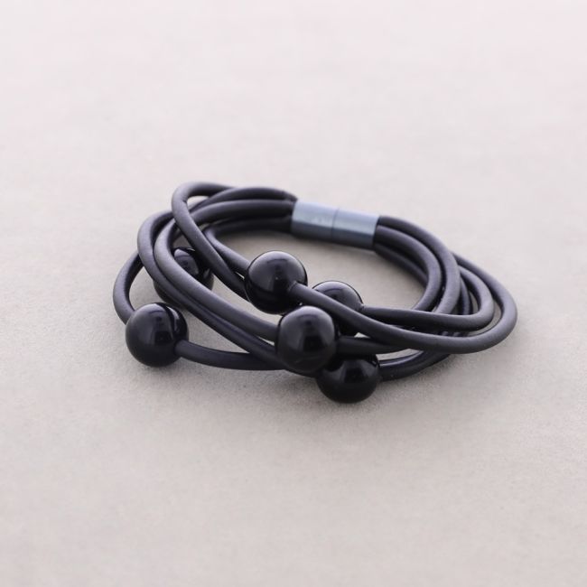 PULSERA 6 TIRAS CAUCHO BOLAS