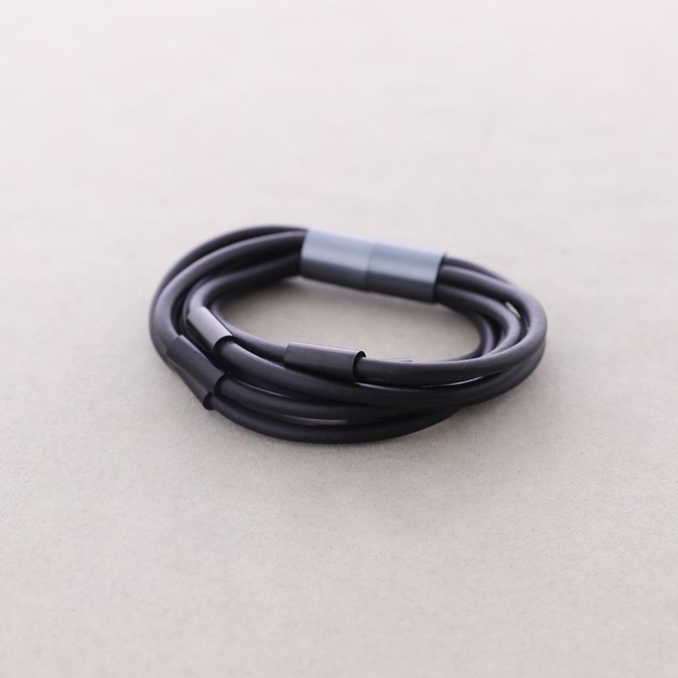 PULSERA MULTI TIRAS CAUCHO TUBITOS