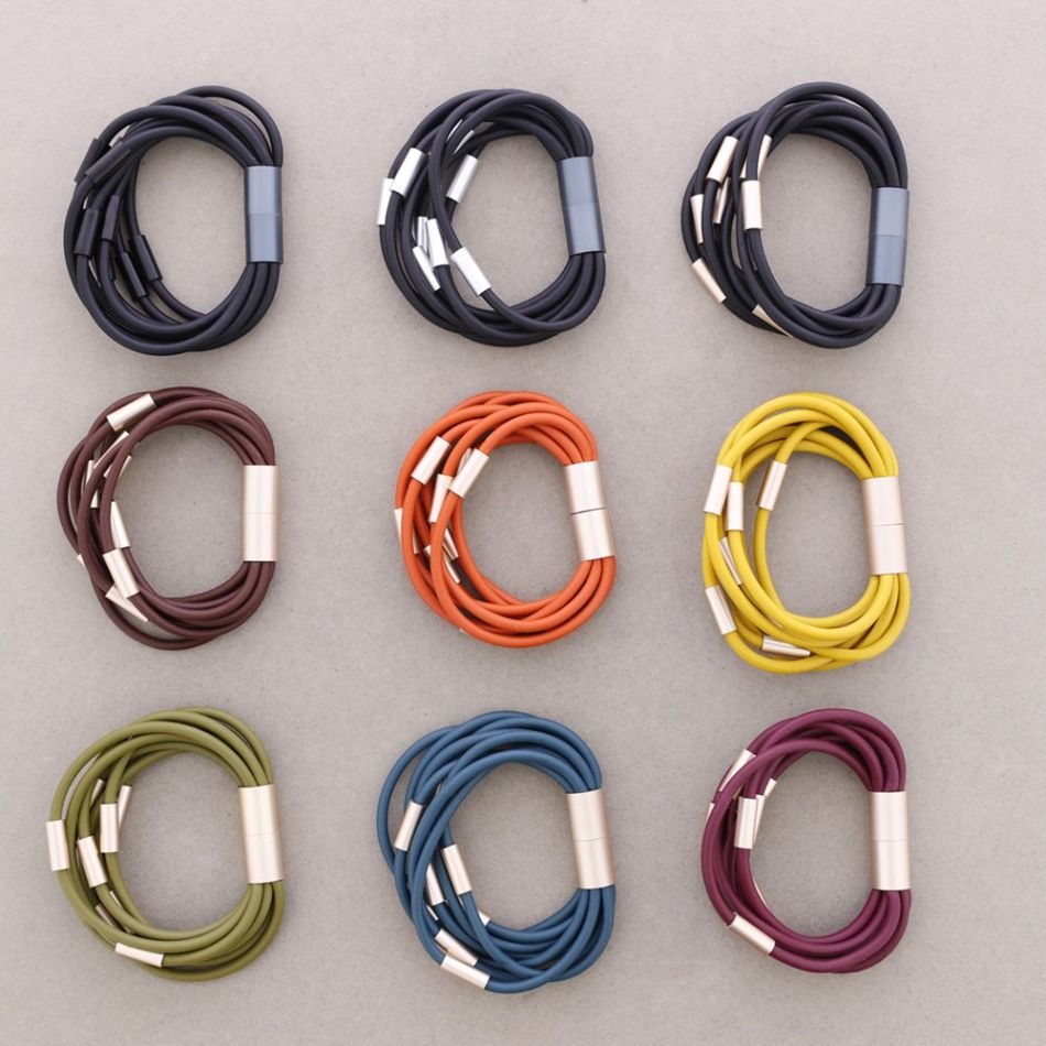 PULSERA MULTI TIRAS CAUCHO TUBITOS