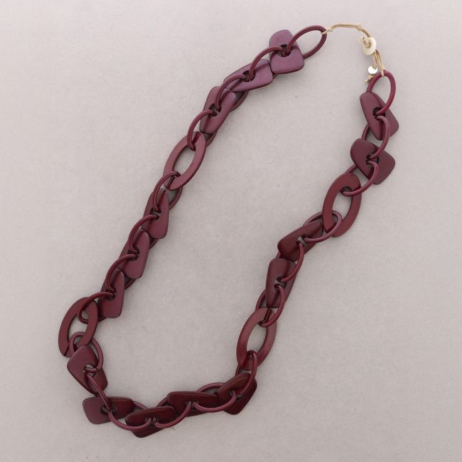 COLLAR LARGO ESLABONES IRREGULAR RESINA