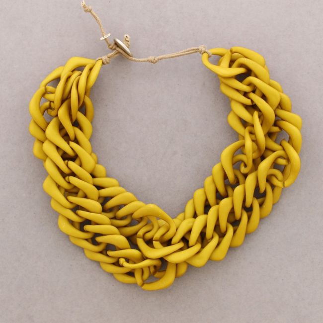 DOUBLE RESIN LINK NECKLACE