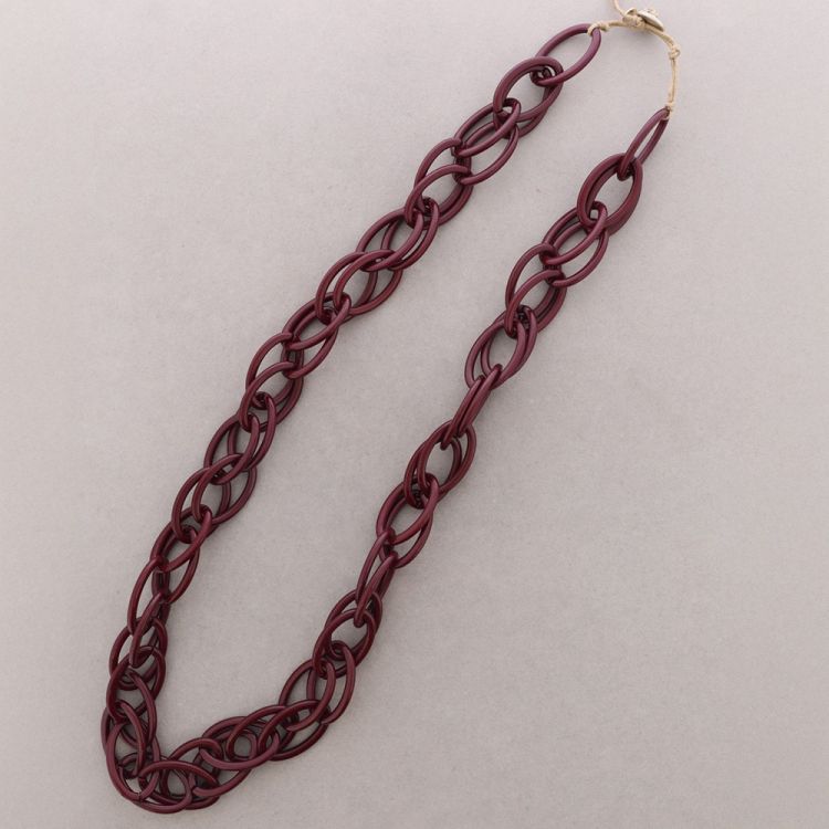 COLLAR LARGO ESLABONES RESINA 2