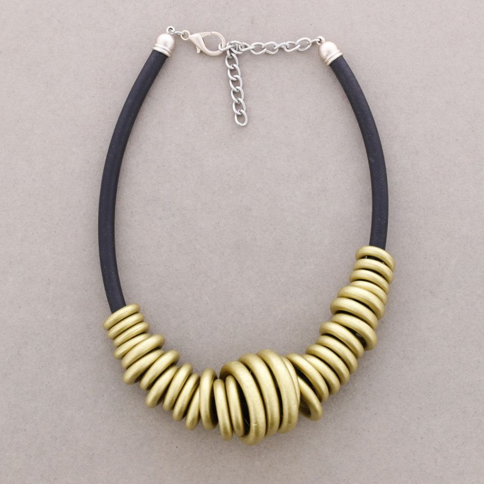 RUBBER WOOD EARRINGS CHOKER