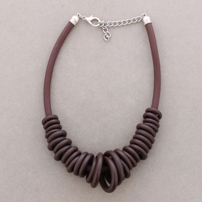 RUBBER WOOD EARRINGS CHOKER