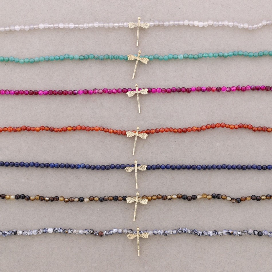 NECKLACE WITH STONES AND BEADS AND METAL