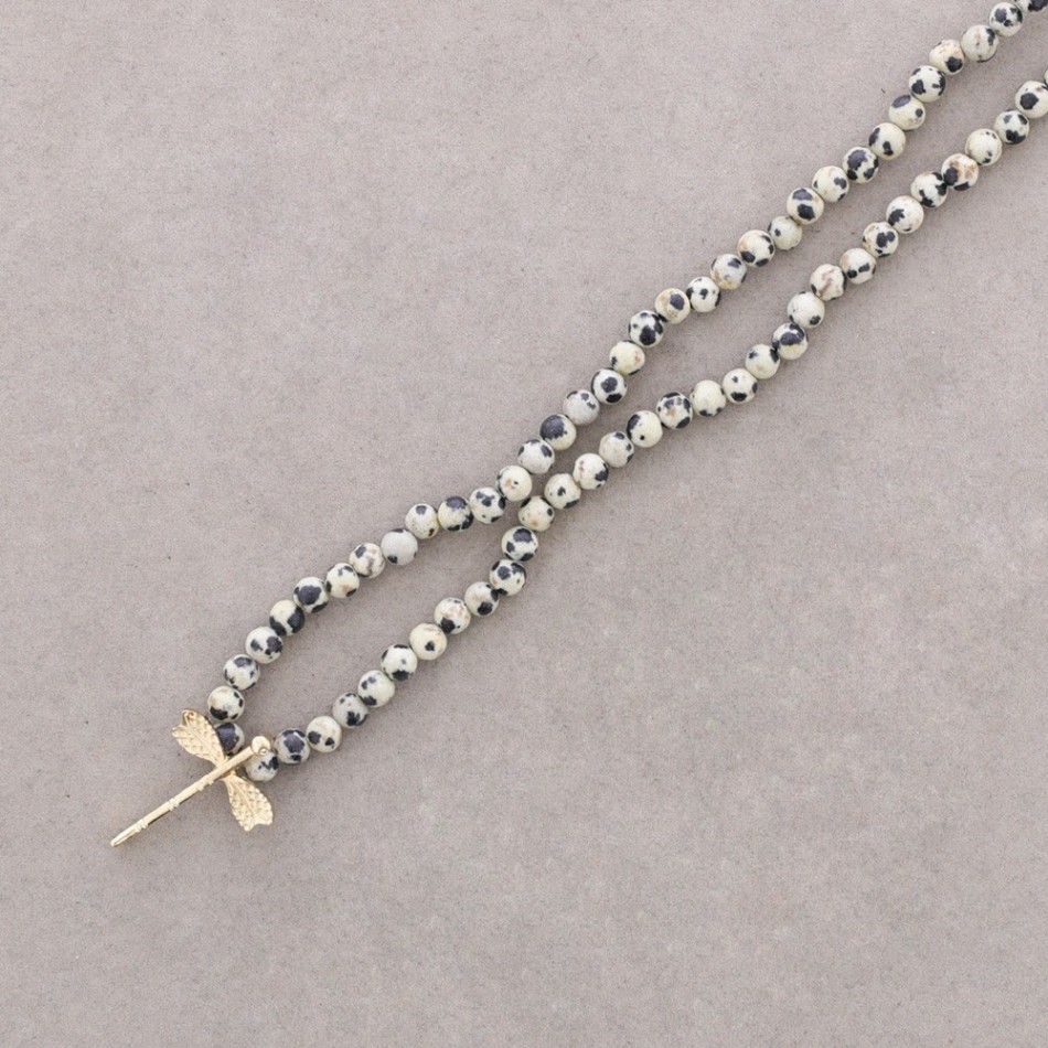 NECKLACE WITH STONES AND BEADS AND METAL