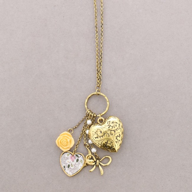 LONG BEAD NECKLACE
