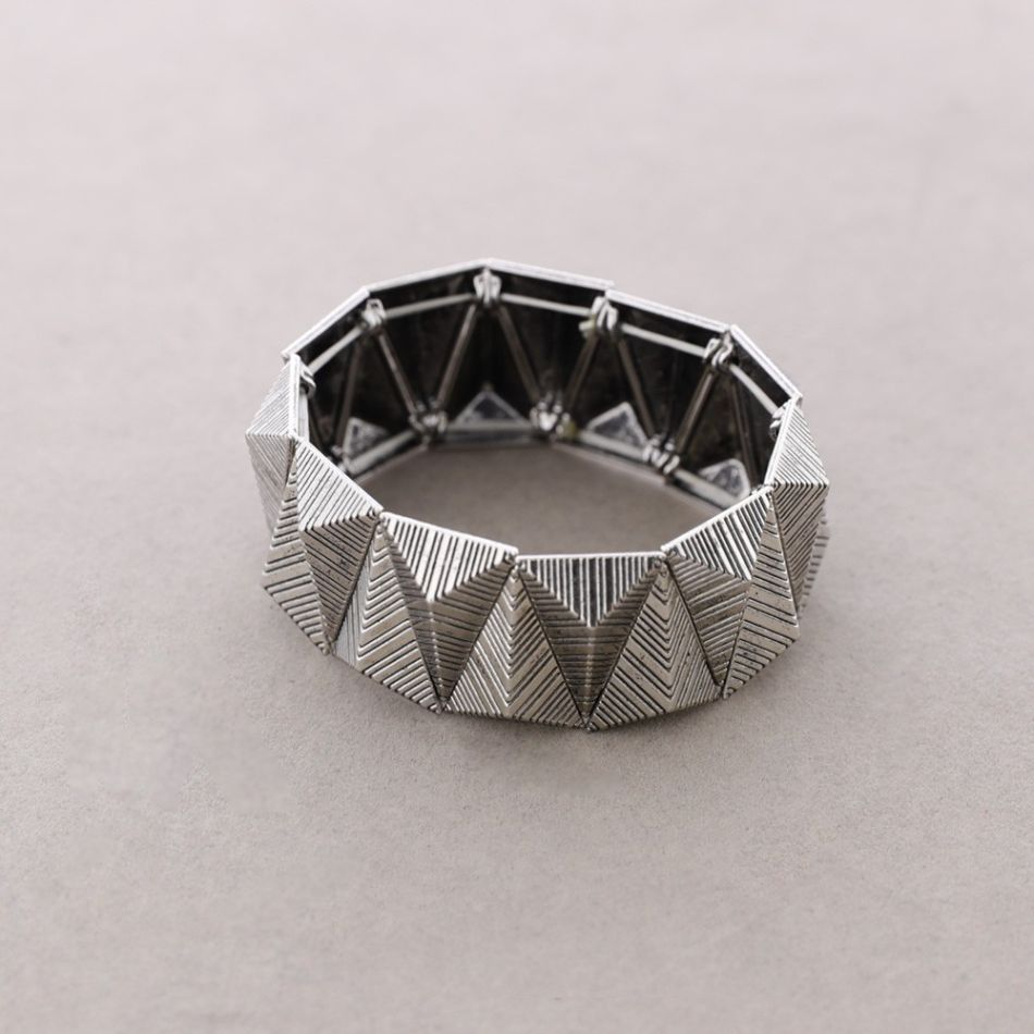 METAL SHAPE BRACELET