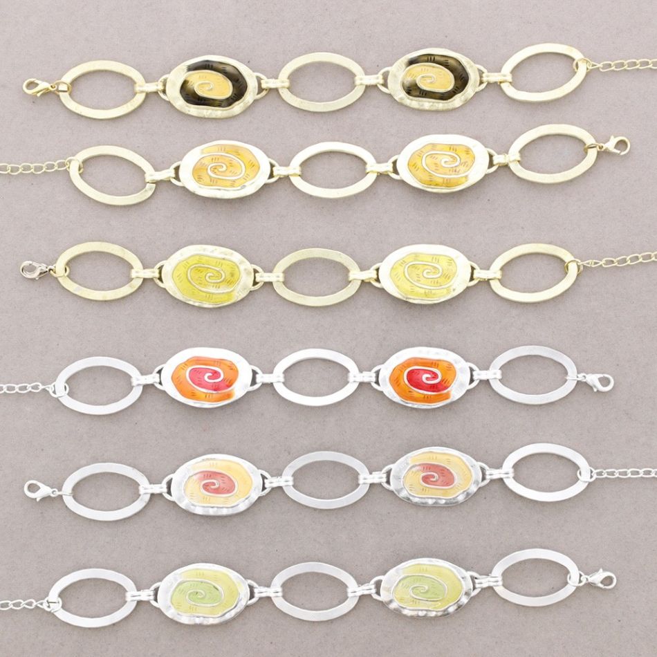 METAL ENAMEL BRACELET