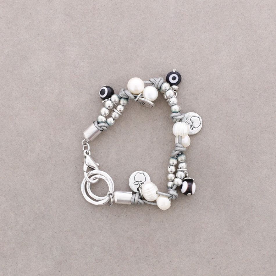LEATHER BRACELET WITH METAL BEADS AND CULTURED PEARLS