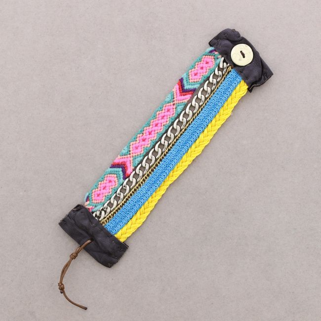 PULSERA VARIAS MULTICOLORES CIERRE CUERO