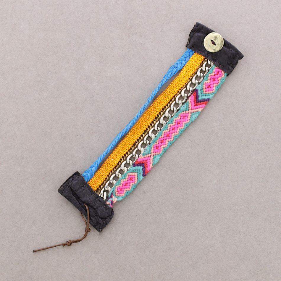 PULSERA VARIAS MULTICOLORES CIERRE CUERO