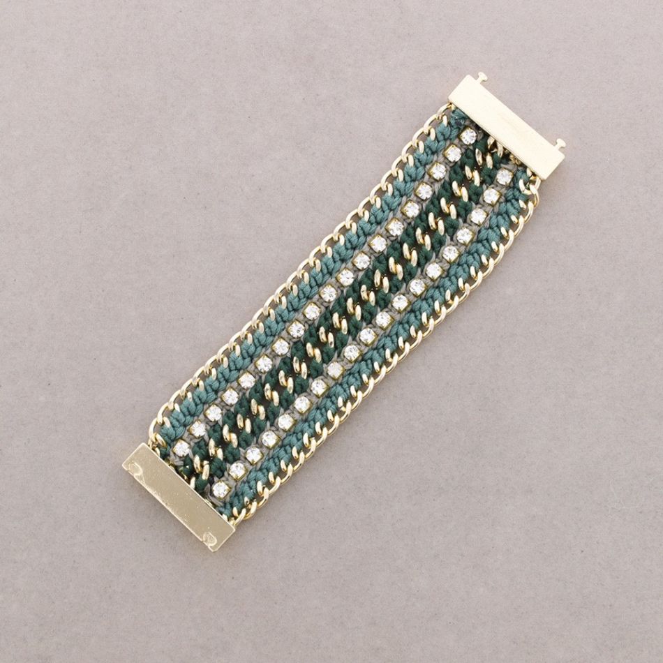 BRACELET WITH BRAIDED THREAD AND CRYSTALS